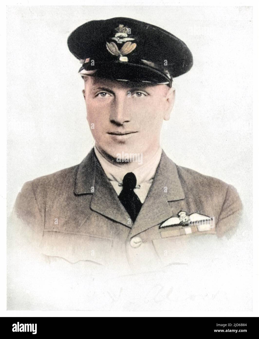 Kapitän der Royal Air Force, war er Pilot des ersten direkten transatlantischen Fluges im Juni 1919 mit Navigator Arthur Whitten Brown. Kolorierte Version von : 10164932 Datum: 1892 - 1919 Stockfoto