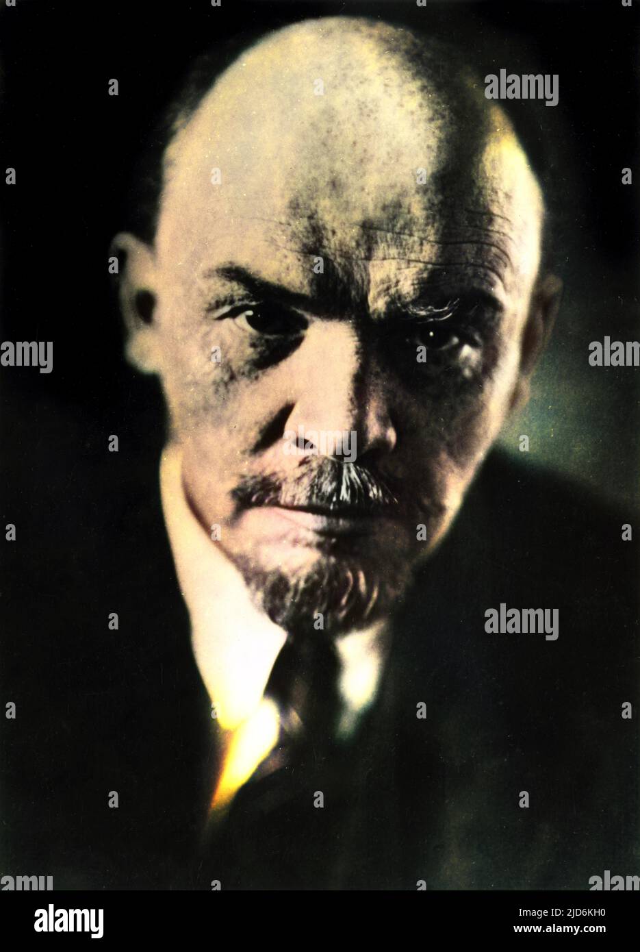 WLADIMIR ILICH ULJANOW LENIN (1870 - 1924), russischer Revolutionär, Politiker und Politoretiker. Kolorierte Version von: 10163114 Datum: 1918 Stockfoto