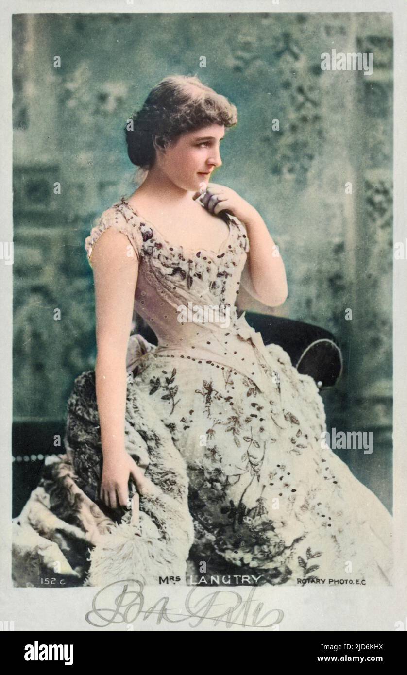 Ein Porträt von Frau Lillie Langtry. Die gebürtige Emilie Charlotte Le Breton war eine britische Musiksaalsängerin und Bühnenschauspielerin, die für ihre vielen Bühnenproduktionen berühmt war, darunter She Stoops to Conquer, The Lady of Lyons und As You Like IT. Sie hatte eine Reihe von Beziehungen zu British Royals, zunächst als königliche Geliebte des Prinzen von Wales, Albert Edward. Als das endete, begann sie eine Affäre mit dem Earl of Shrewsbury. Sie hatte auch eine kurze Affäre mit dem deutschen Fürsten Ludwig von Battenberg. Kolorierte Version von: 10585007 Stockfoto