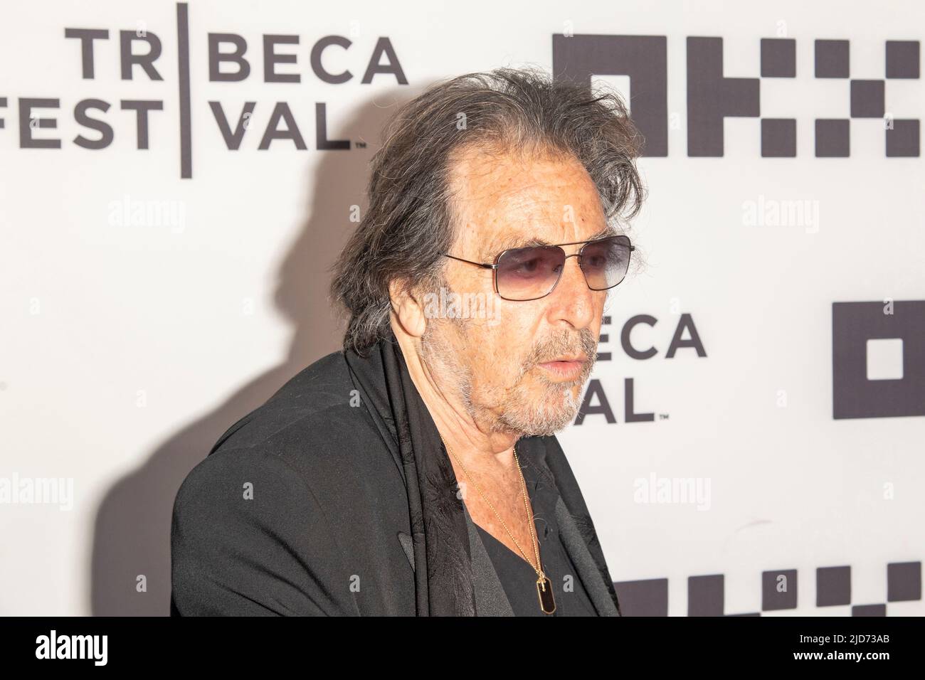 New York, Usa. 17.. Juni 2022. Al Pacino nimmt an der „Heat“-Premiere während des Tribeca Festivals 2022 im United Palace Theatre in New York City Teil. (Foto von Ron Adar/SOPA Images/Sipa USA) Quelle: SIPA USA/Alamy Live News Stockfoto