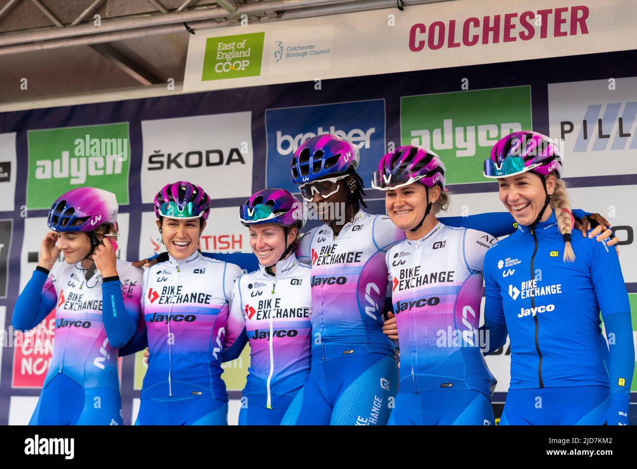 Arianna Fidanza, Kristen Faulkner, Alexandra Manly, Teniel Campbell, Georgia Williams, Nina Kessler Riders vom Team BikeExchange Jayco. Frauen-Tour Stockfoto