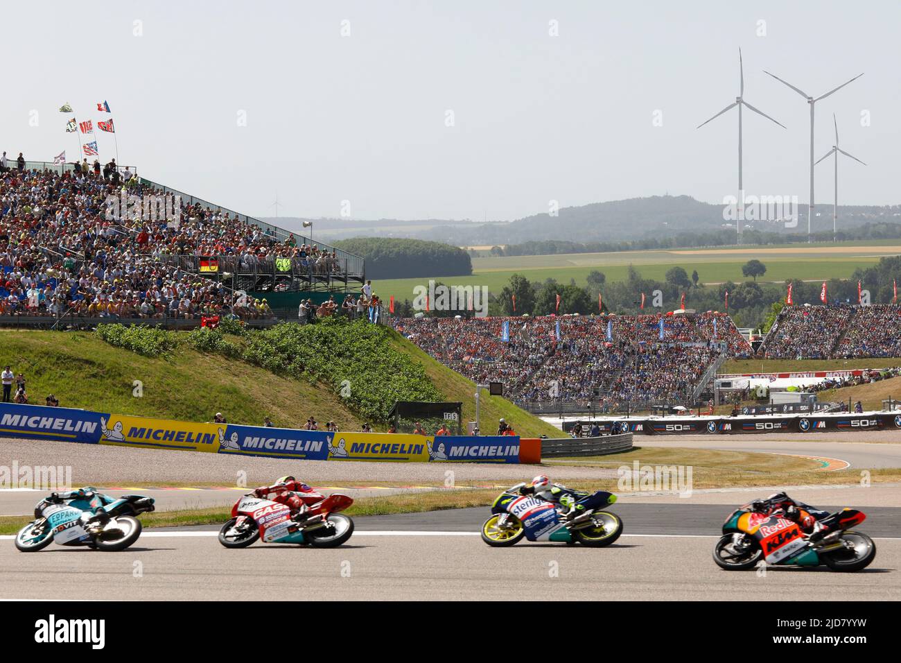 Hohenstein Ernstthal, Deutschland. Juni 19. 2022. Moto3 Rennen während des Liqui Moly Motorrad Grand Prix Deutschland auf dem Sachsenring, Hohenstein-Ernstthal, Deutschland. Abgebildet: Stockfoto