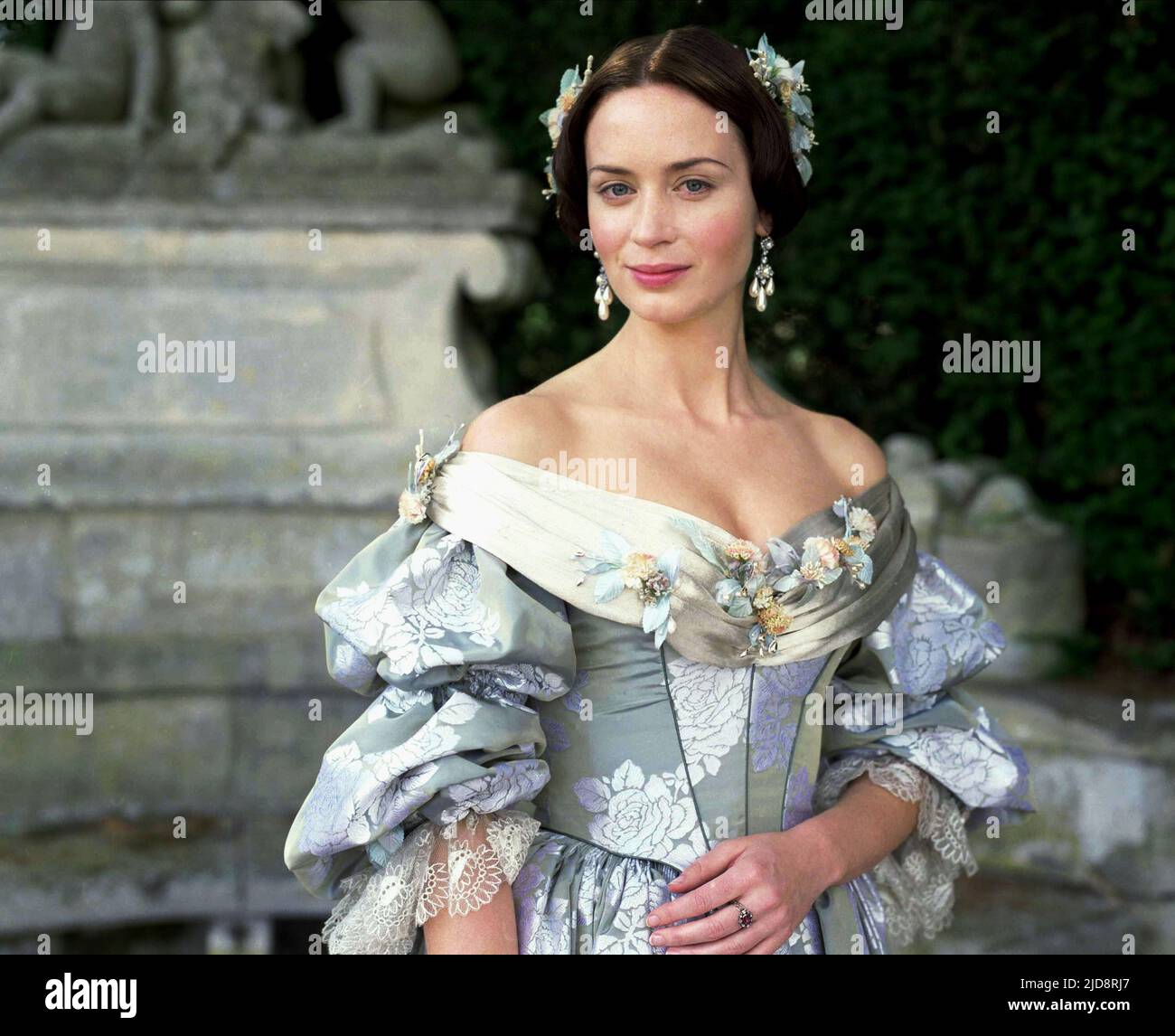 Young victoria emily blunt movie Stockfotos und -bilder Kaufen - Alamy