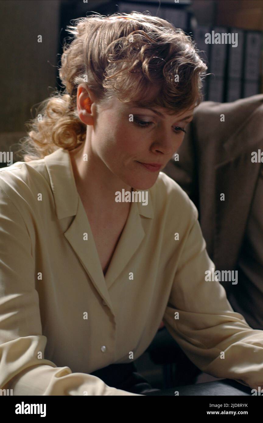 MAXINE PEAKE, ROTER REITER: IM JAHR UNSERES HERRN 1980, 2009, Stockfoto