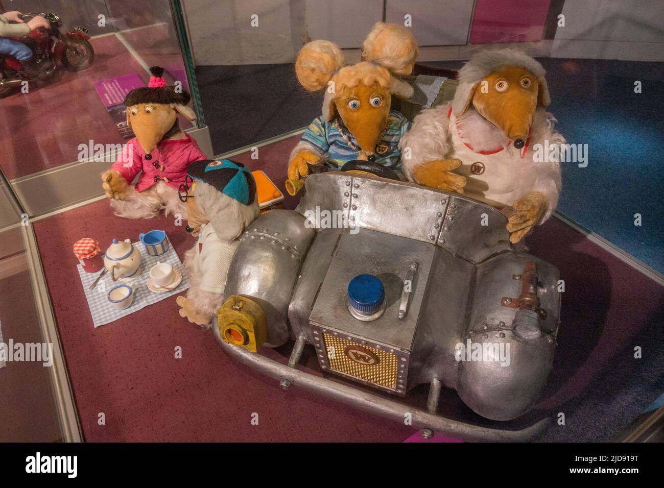 Die Wombles aus Wimbledon, eine BBC-kinderfernsehsendung aus dem Jahr 1970s, die in einem Medienmuseum gezeigt wurde (diese Modelle aus dem Jahr 1997). Stockfoto