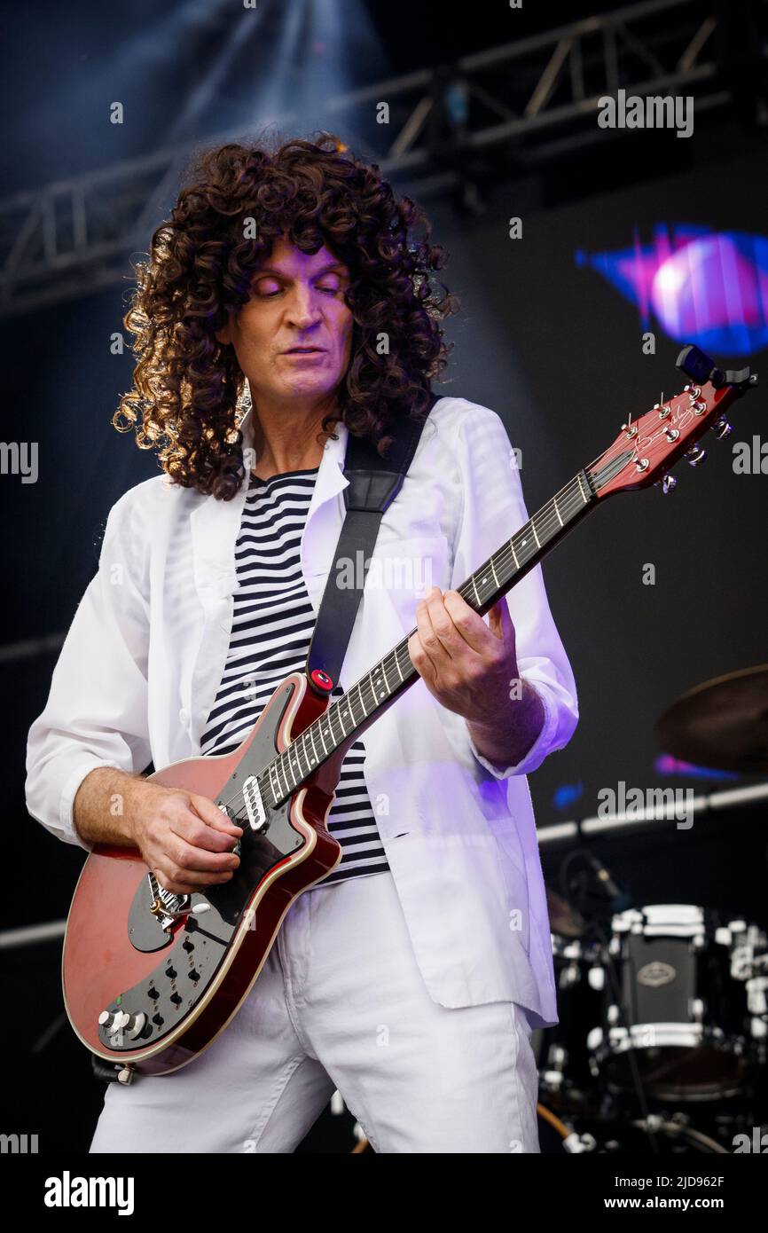 Majesty the Queen Tribute Band beim Fantasia Festival, Promenade Park, Maldon, Essex © Clarissa Debenham / Alamy Stockfoto