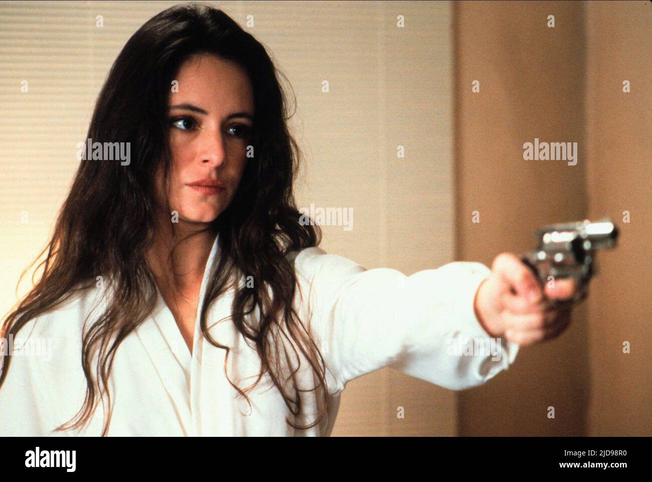 MADELEINE STOWE, RECHTSWIDRIGE EINREISE, 1992, Stockfoto