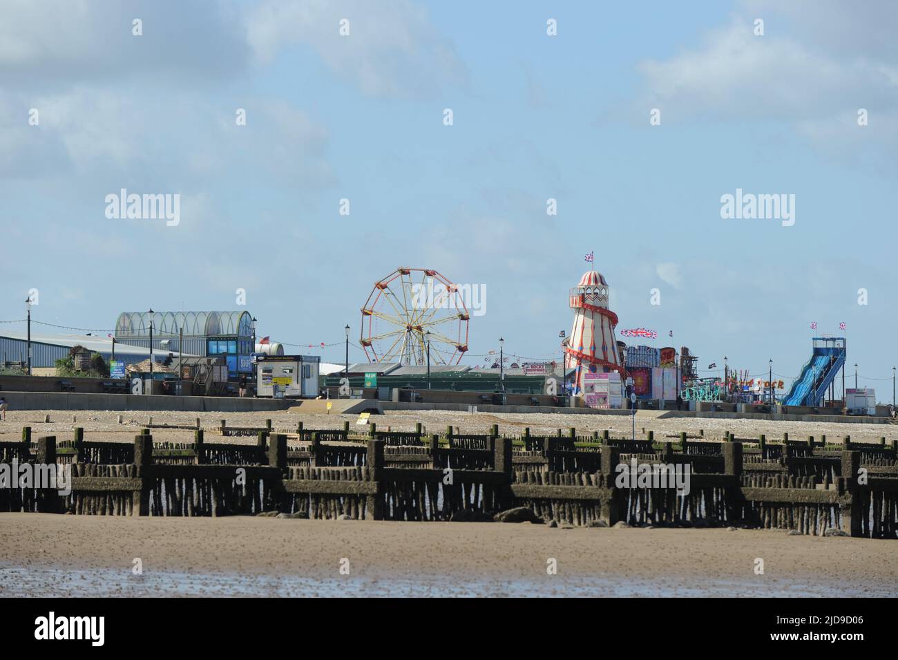 Hunstanton Fair bei Ebbe gegenüber dem Strand Stockfoto