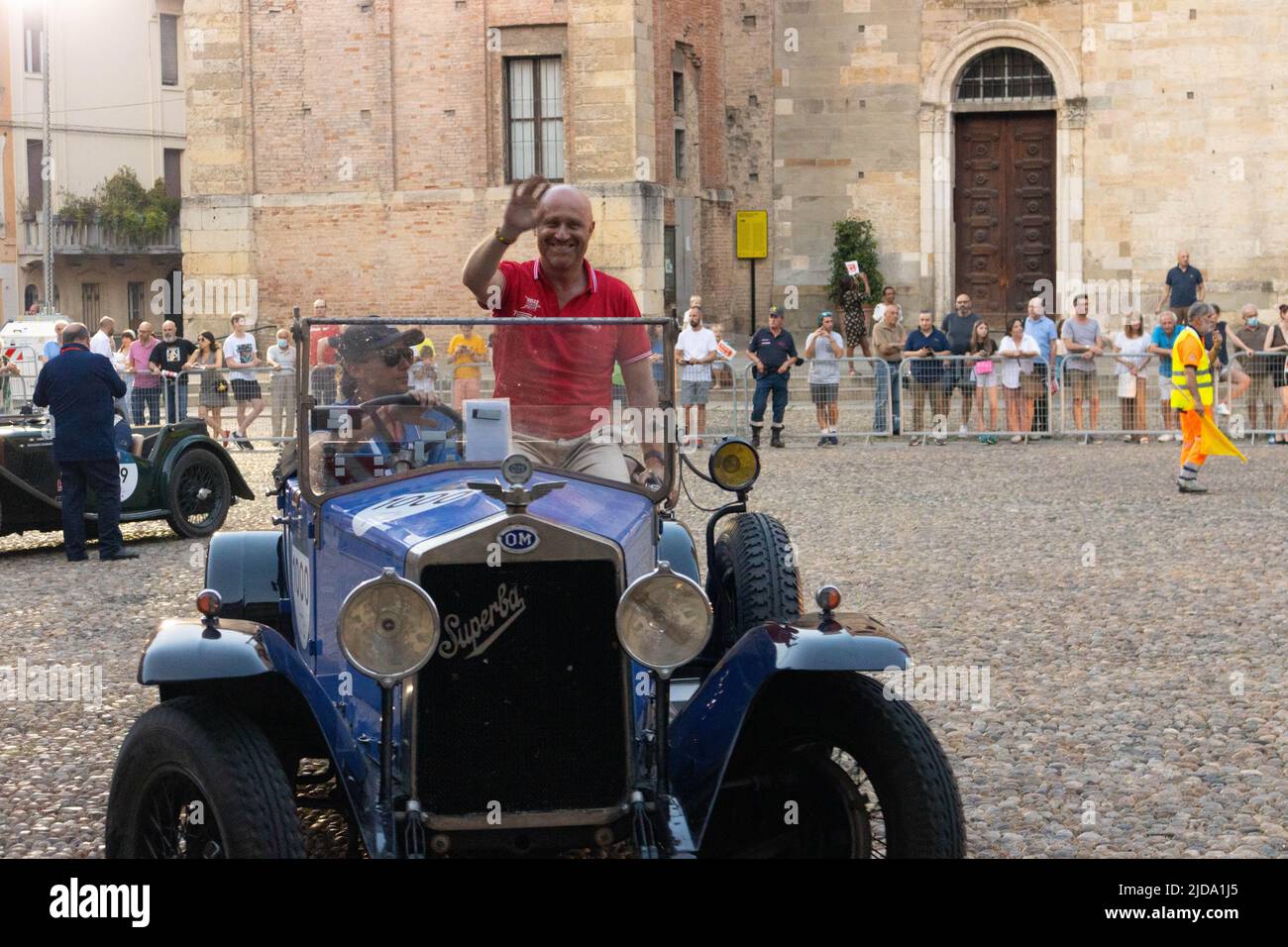 Parma, Italien - 06, 18, 2022: Oldtimer-Rennen Mille Miglie 2022, Stockfoto
