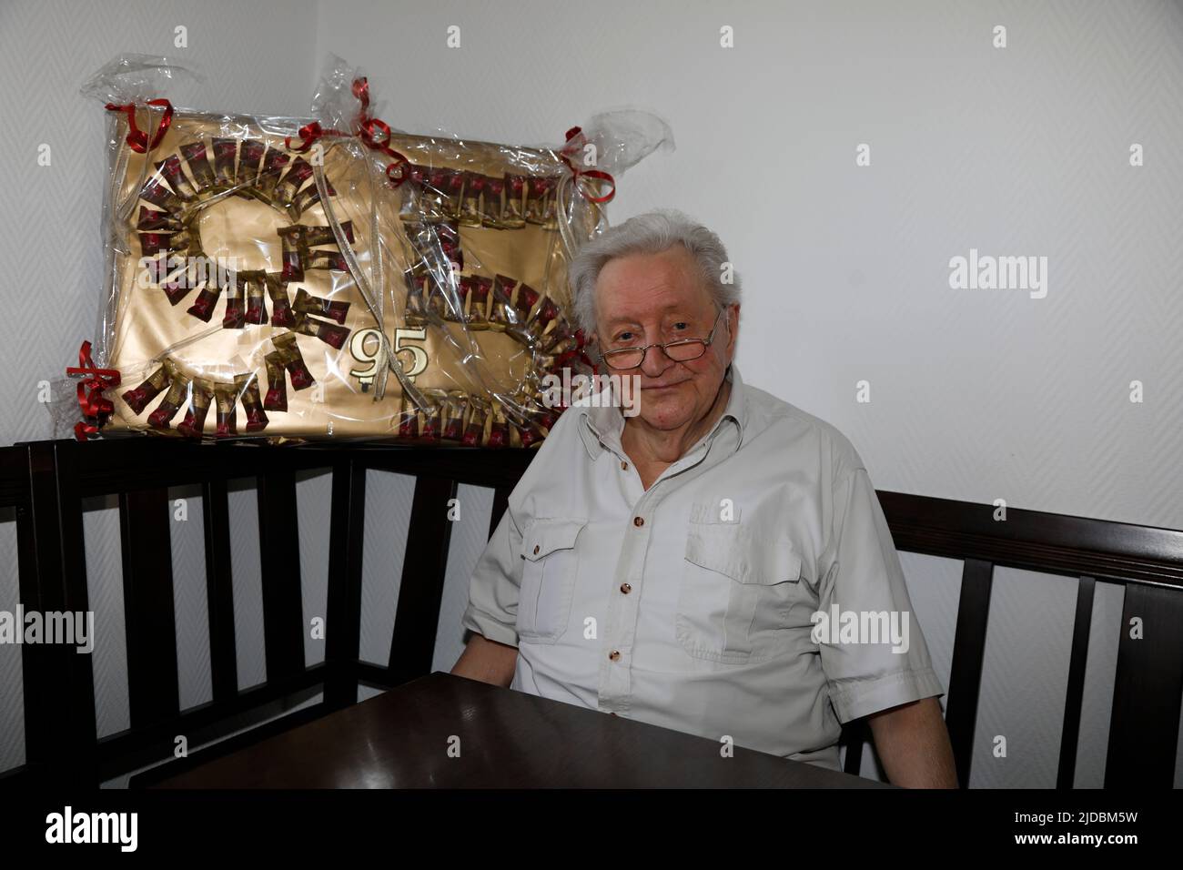 Lutz Jahoda bei der Geburtstagsfeier zum 95. Geburtstag von Lutz Jahoda im Restaurant zum alten Weinberg. Storkow (Mark), 19.06.2022 Stockfoto