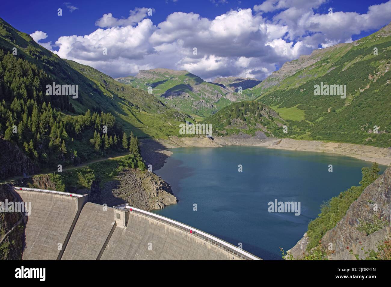 Frankreich, Savoy Beaufort-sur-Doron, Staudamm und See von La Gittaz, Beaufortin-Massiv Stockfoto