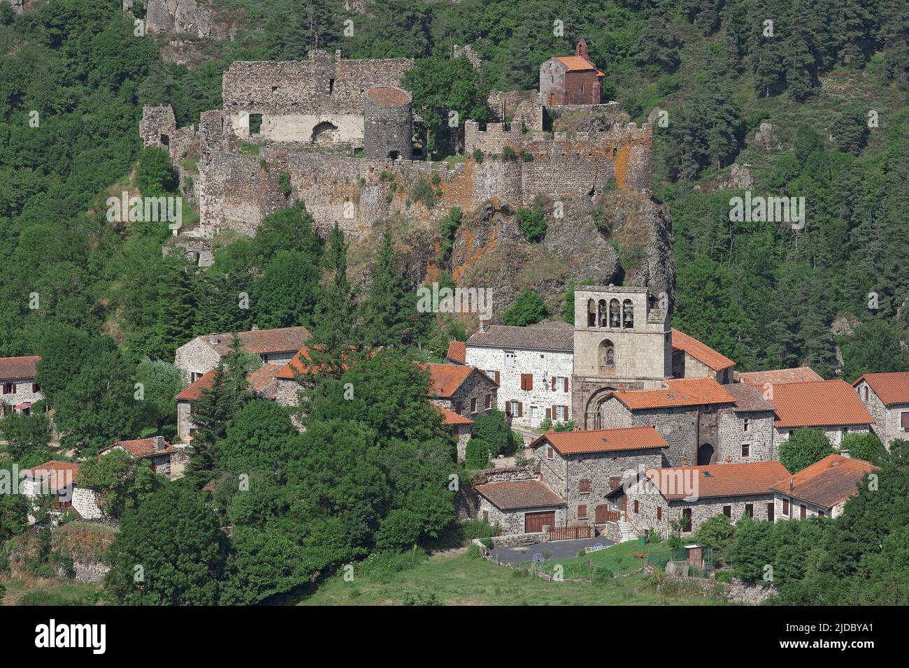 Frankreich, Haute-Loire Arlempdes, klassifiziertes Dorf, Blick von der Website Stockfoto
