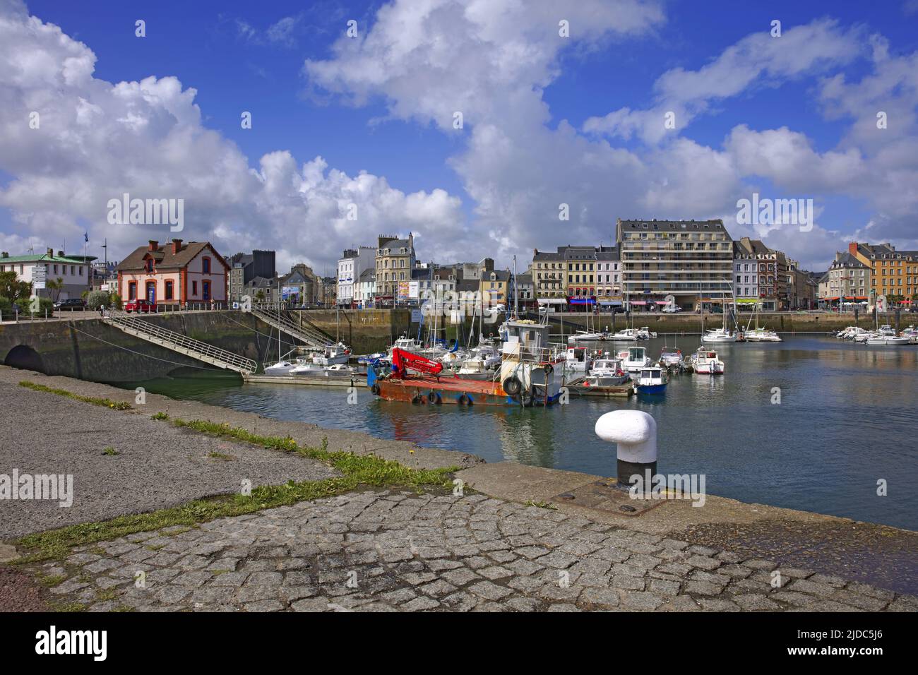 Frankreich, Manche (50) Cherbourg-Octeville, Kais von Caligny Stockfoto