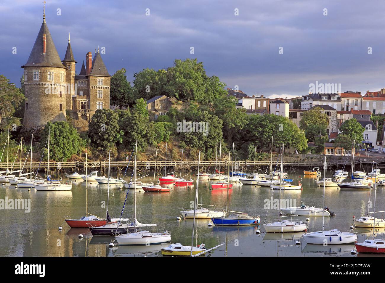 Frankreich, Loire-Atlantique Pornic, die Ria, der alte Hafen und sein Schloss, Stockfoto