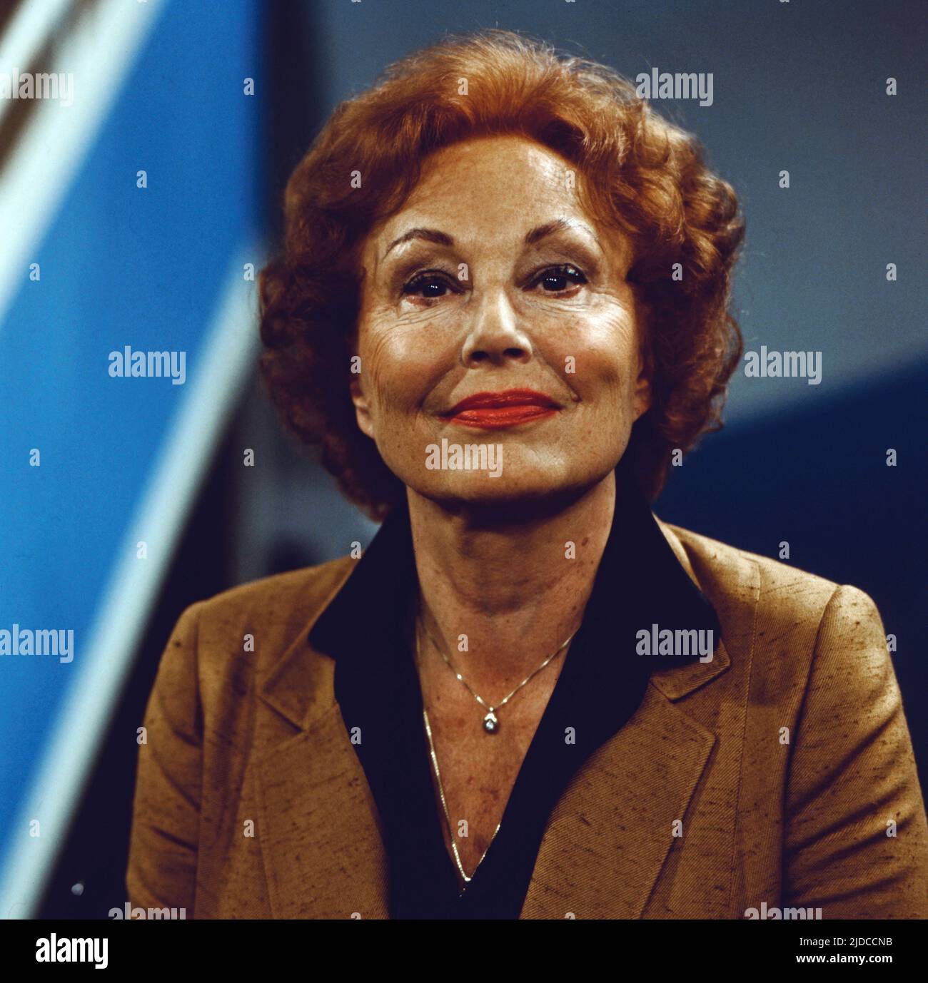 Lola Müthel, deutsche Schauspielerin, Hörspielsprecherin, Portrait, Deutschland, 1984. Lola Muethel, deutsche Schauspielerin, Hörspielsprecherin, Porträt, Deutschland, 1984. Stockfoto