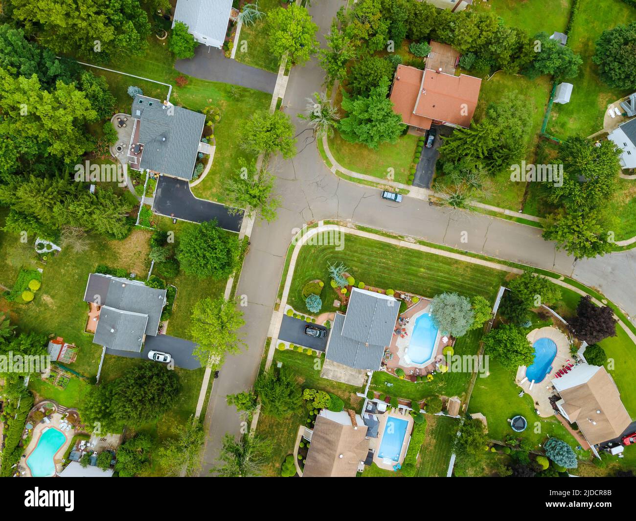 Amerikanische Kleinstadt mit Häusern und Straßen auf Luftbildlandschaft in New Jersey USA Stockfoto