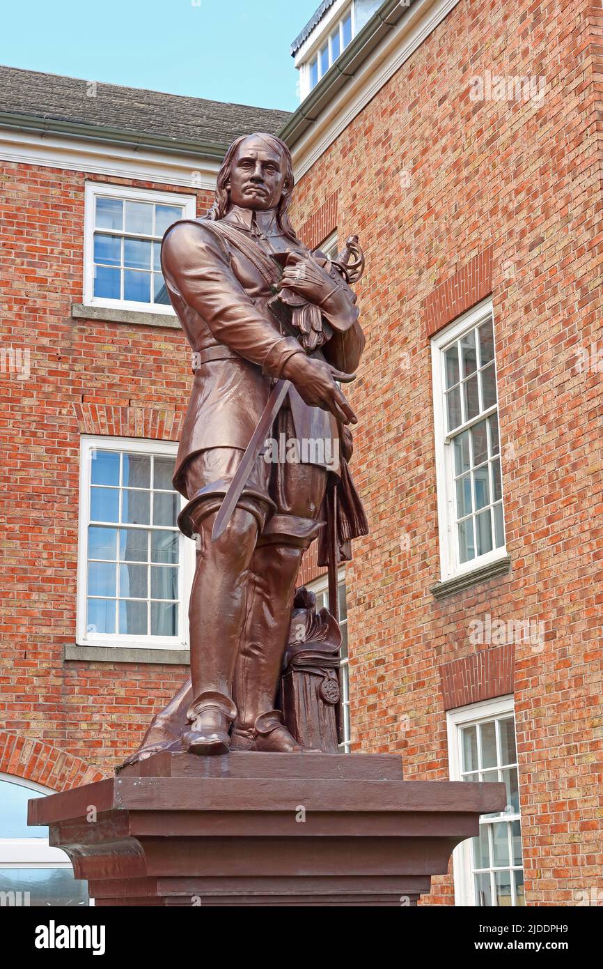 Oliver Cromwell Statue, vor der Akademie, Bridge Street, Warrington, Cäshire, England, Großbritannien, WA1 2EW, von John Bell Stockfoto