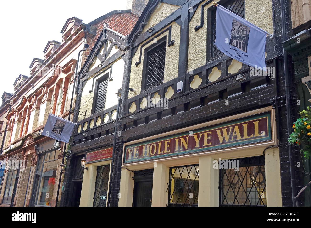Ye Hole in the Wall, Pub aus dem 18. Jahrhundert, 4 Hackins Hey, Liverpool, Merseyside, England, Großbritannien, L2 2AW, älteste Kneipe der Stadt Stockfoto
