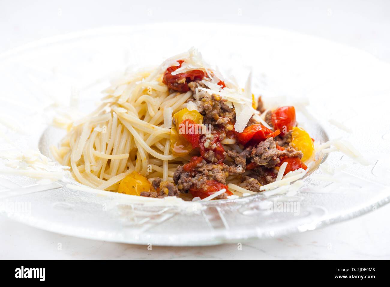 Spaghetti mit Hackfleisch und Tomaten Stockfoto