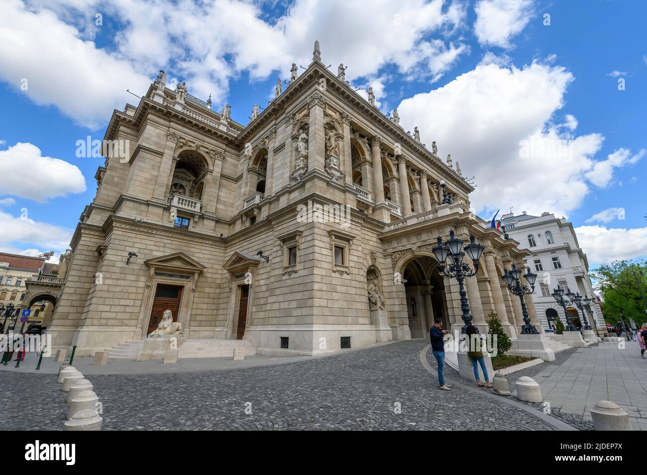 Budapest, Ungarn. Die ungarische Königliche Staatsoper, die als eines der Meisterwerke des Architekten und eines der schönsten Europas gilt. Stockfoto