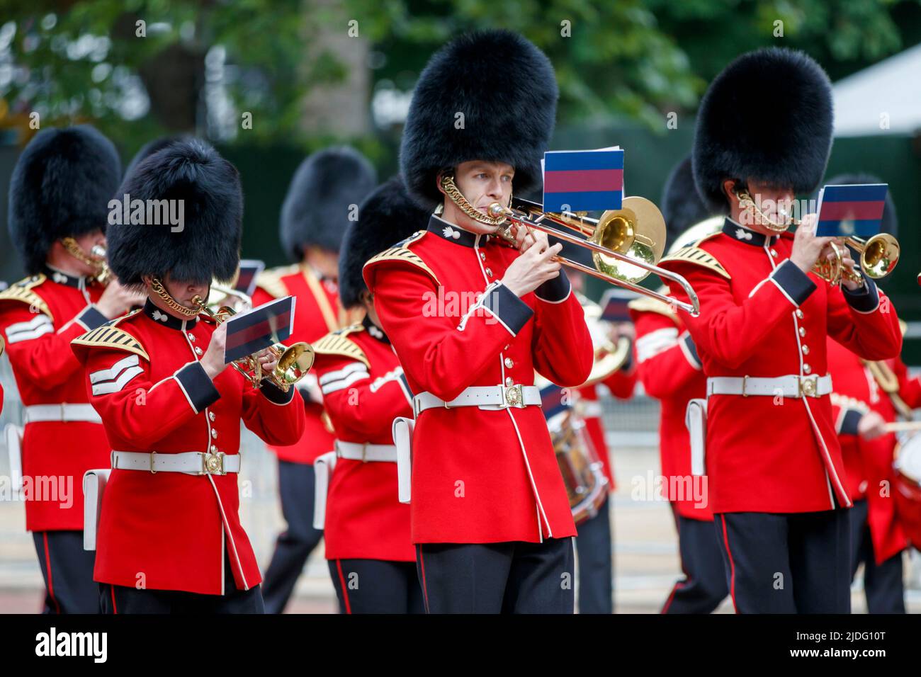 Marching Guards Band, Trooping the Color Probesals, The Mall, London England, Vereinigtes Königreich, Samstag, 21.Mai 2022. Stockfoto