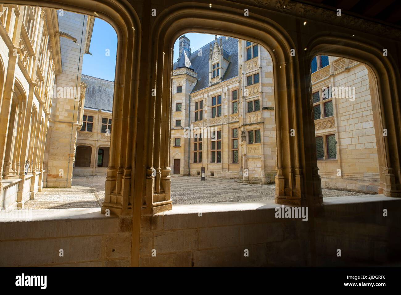 Palais Jaques Coeur, Gebäude aus dem XV. Jahrhundert, Altstadt von Bourges. Département Cher, Centre-Val de Loire, Frankreich. Stockfoto