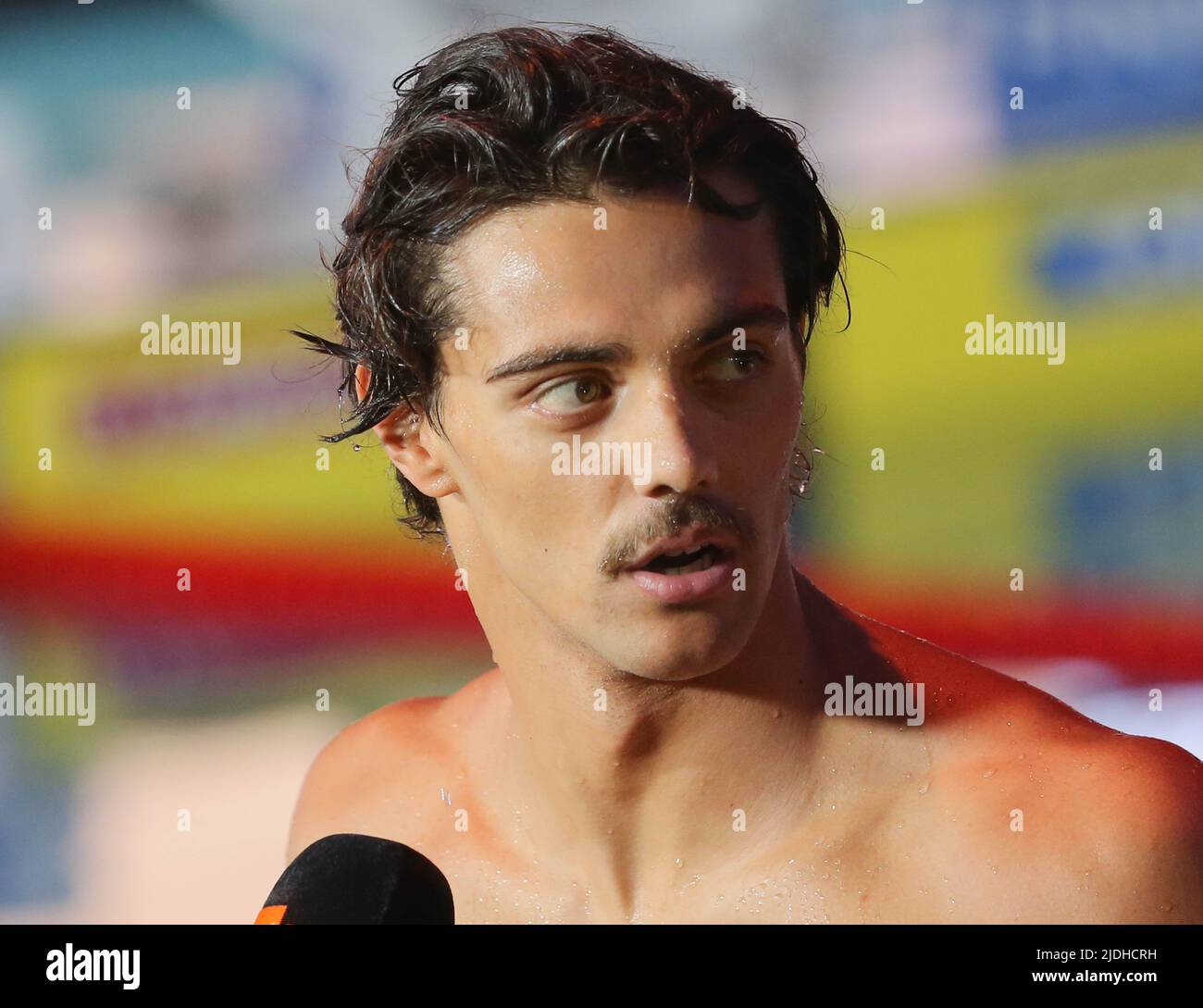 Thomas Ceccon aus Italien Goldmedaille, Männer 100 M Rückschlag während der 20. FINA World Championships Budapest 2022, Schwimmveranstaltung am 20. Juni 2022 in Budapest, Ungarn - Foto: Laurent Lairys/DPPI/LiveMedia Stockfoto