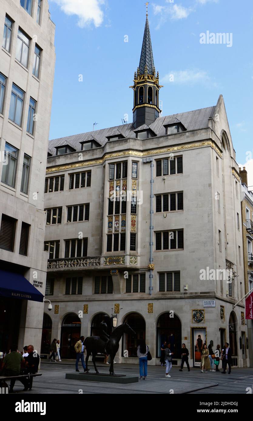Das Atkinsons Building wurde 1928 für die Parfümeure Atkinsons of ...