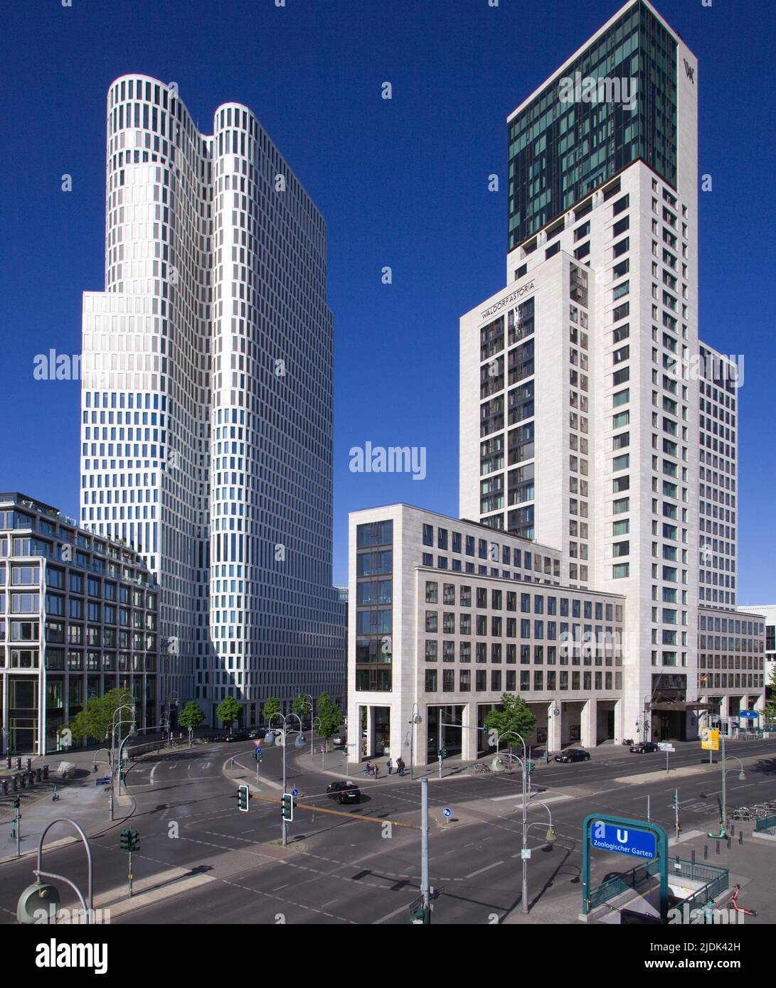Deutschland, Berlin, Kurfürstendamm, Wolkenkratzer, Stockfoto