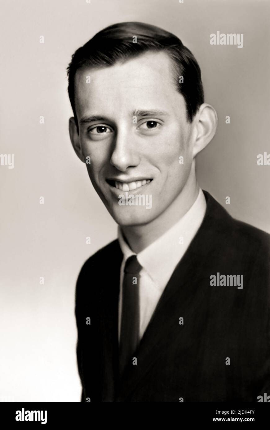 1964 , Warwick, Rhode Island , USA : der amerikanische Schauspieler JAMES WOOD ( geboren am 18. april 1947 ), 17 Jahre alt, Foto aus dem High School Yearbook . Unbekannter Fotograf .- GESCHICHTE - FOTO STORICHE - ATTORE - FILM - KINO - personalità da giovane giovani - Persönlichkeiten, die jung waren - PORTRÄT - RITRATTO - TEENAGER - ADOLESCENZA - ADOLESCENTE - Lächeln - sorriso --- ARCHIVIO GBB Stockfoto
