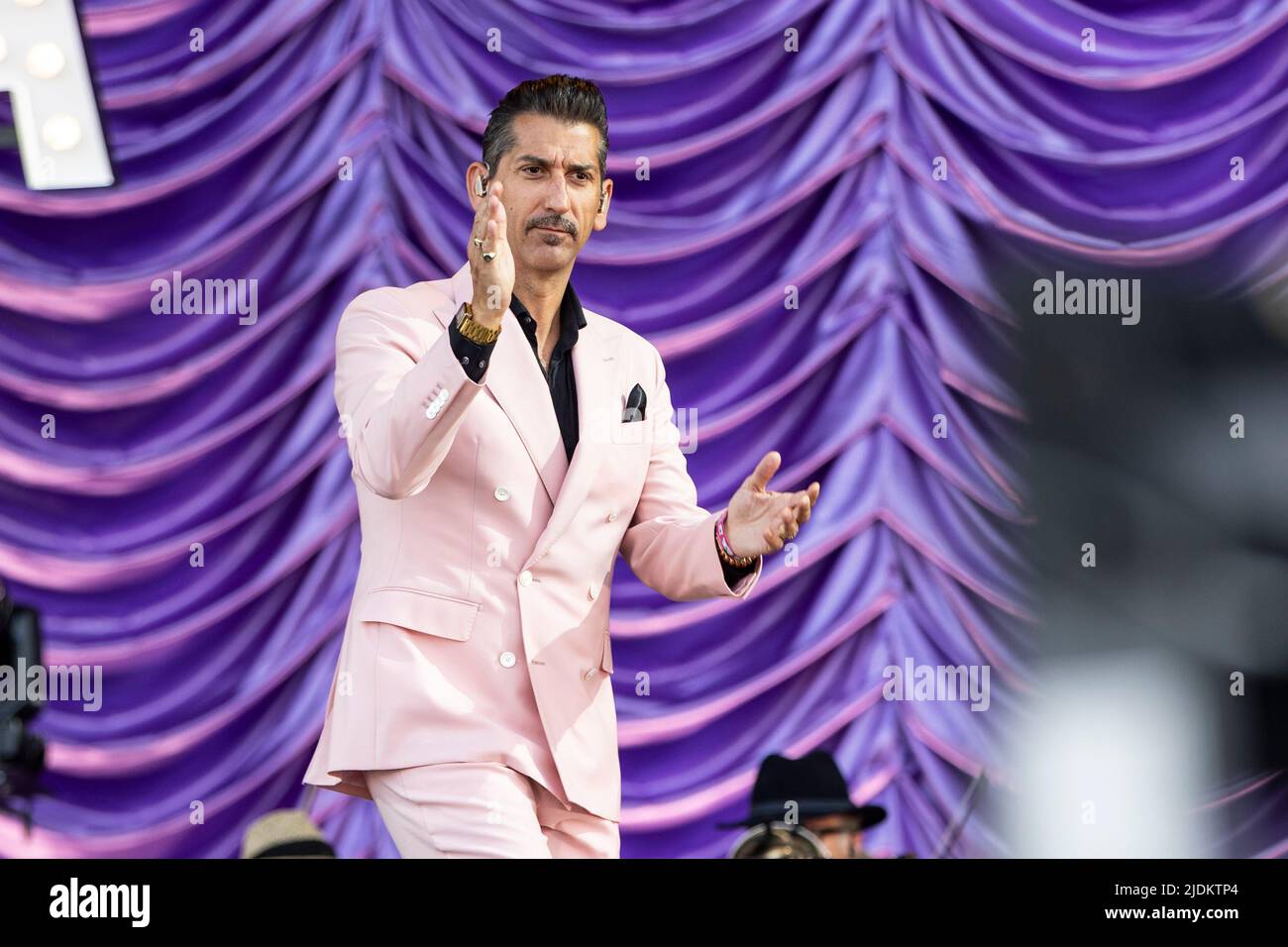 Landgraaf, Niederlande 17. juni 2022 Danny Vera live beim Pinkpop Festival 2022 © Roberto Finizio/ Alamy Stockfoto