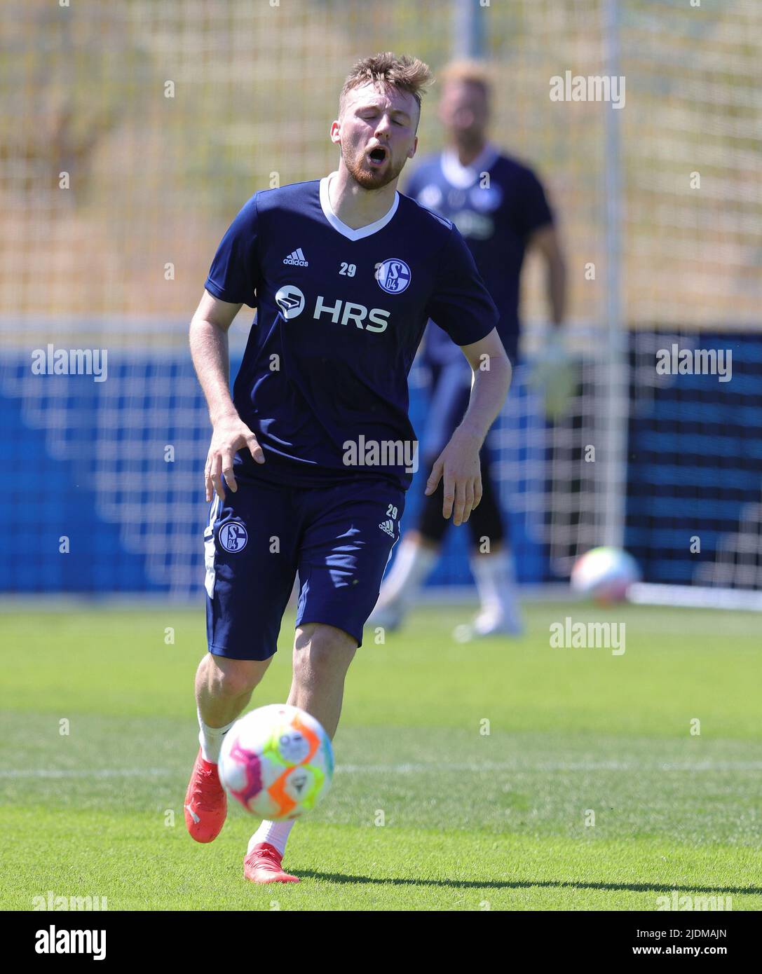 Stadt Gelsenkirchen, Deutschland. 22.. Juni 2022. firo: 06/22/2022, Fußball, 1. Bundesliga, Saison 2022/2023, FC Schalke 04, Training, Trainingsbeginn, Tobias MOHR/dpa/Alamy Live News Stockfoto