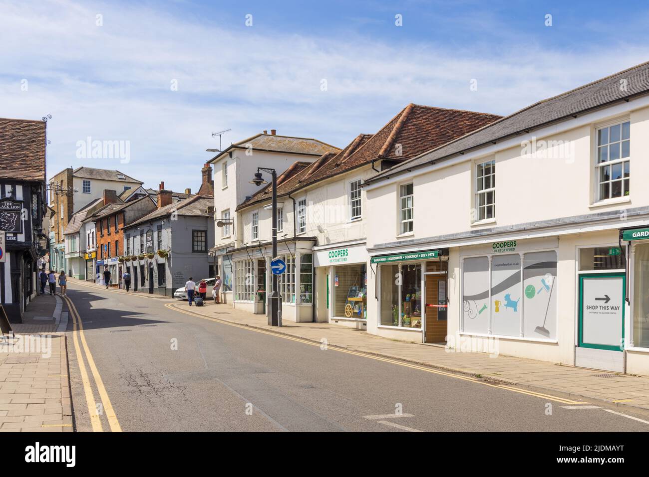 Blick auf die Gebäude in der Bridge Street, Bishop's Stortford. VEREINIGTES KÖNIGREICH Stockfoto
