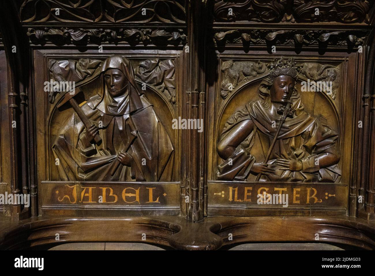 Spanien, Leon, Castilla y Leon, geschnitzte Holztafeln im Chor der Kathedrale von Santa Maria. Stockfoto