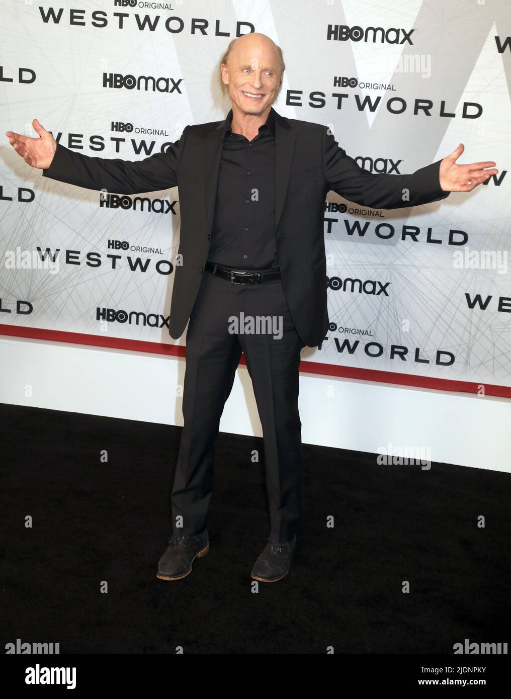 21. Juni 2022, New York, New York, USA: Schauspieler ED HARRIS nimmt an der New Yorker Premiere der Saison 4 der HBO-Show 'Westworld' Teil, die in der Alice Tully Hall im Lincoln Center stattfand. (Bild: © Nancy Kaserman/ZUMA Press Wire) Stockfoto