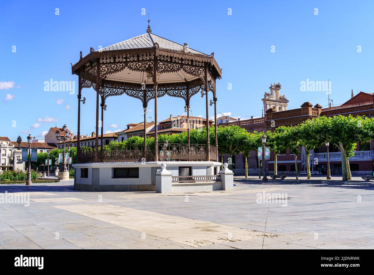 Monumentaler Platz von Alcala de Henares, Weltkulturerbe, Madrid. Stockfoto