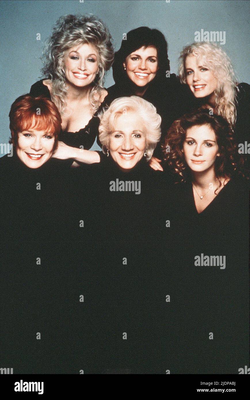 PARTON, Feld, Hannah, FRONT, MACLAINE, DUKAKIS, ROBERTS, STEEL MAGNOLIAS, 1989 Stockfoto