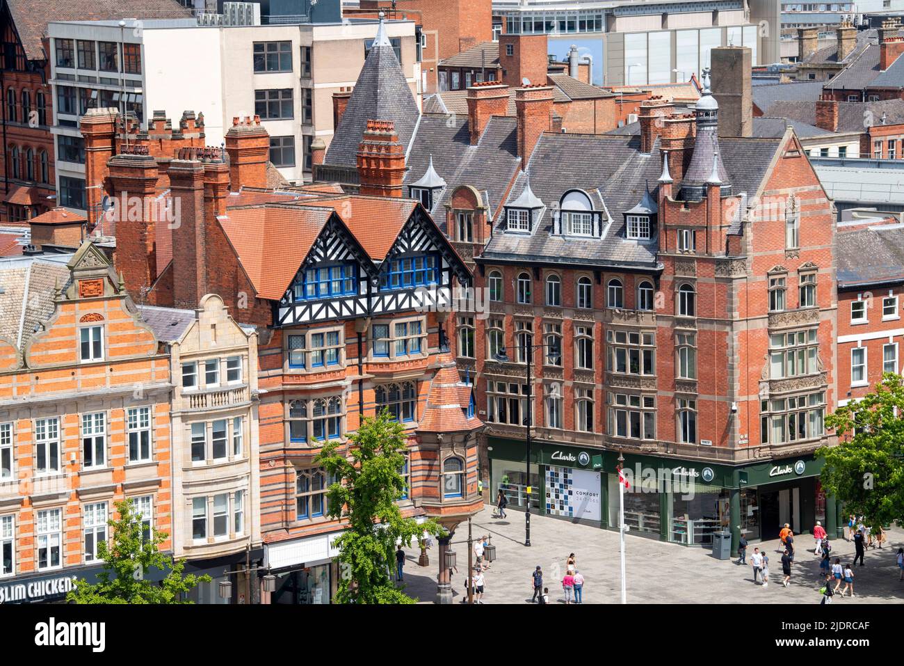 Luftaufnahme des Market Square und der King Street vom Dach des Pearl Assurance Building in Nottingham City, Nottinghamshire England Stockfoto