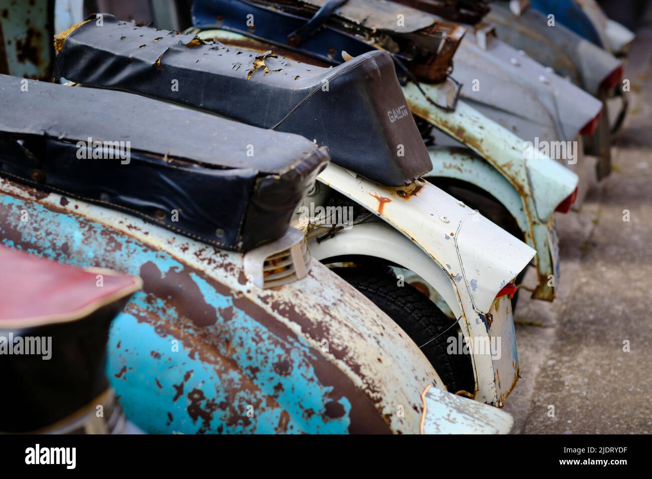 Details der alten Lambretta Roller, mit den 2-Takt-Motoren, die aus ökologischen Gründen eingestellt wurden Stockfoto