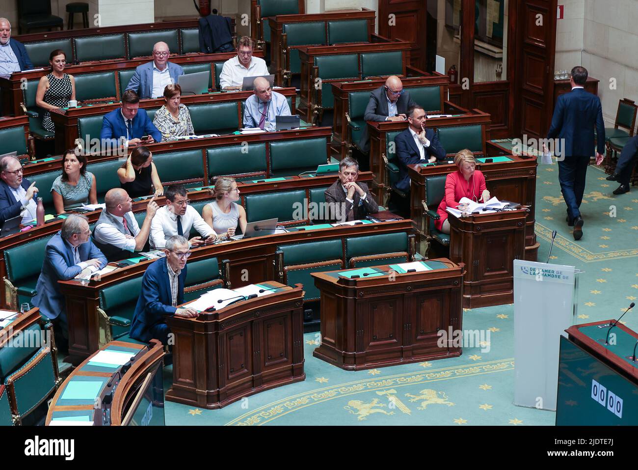 Theo Francken von N-VA, aufgenommen während einer Plenarsitzung der Kammer im Bundestag in Brüssel, Donnerstag, 23. Juni 2022. BELGA FOTO JAMES ARTHUR GEKIERE Stockfoto