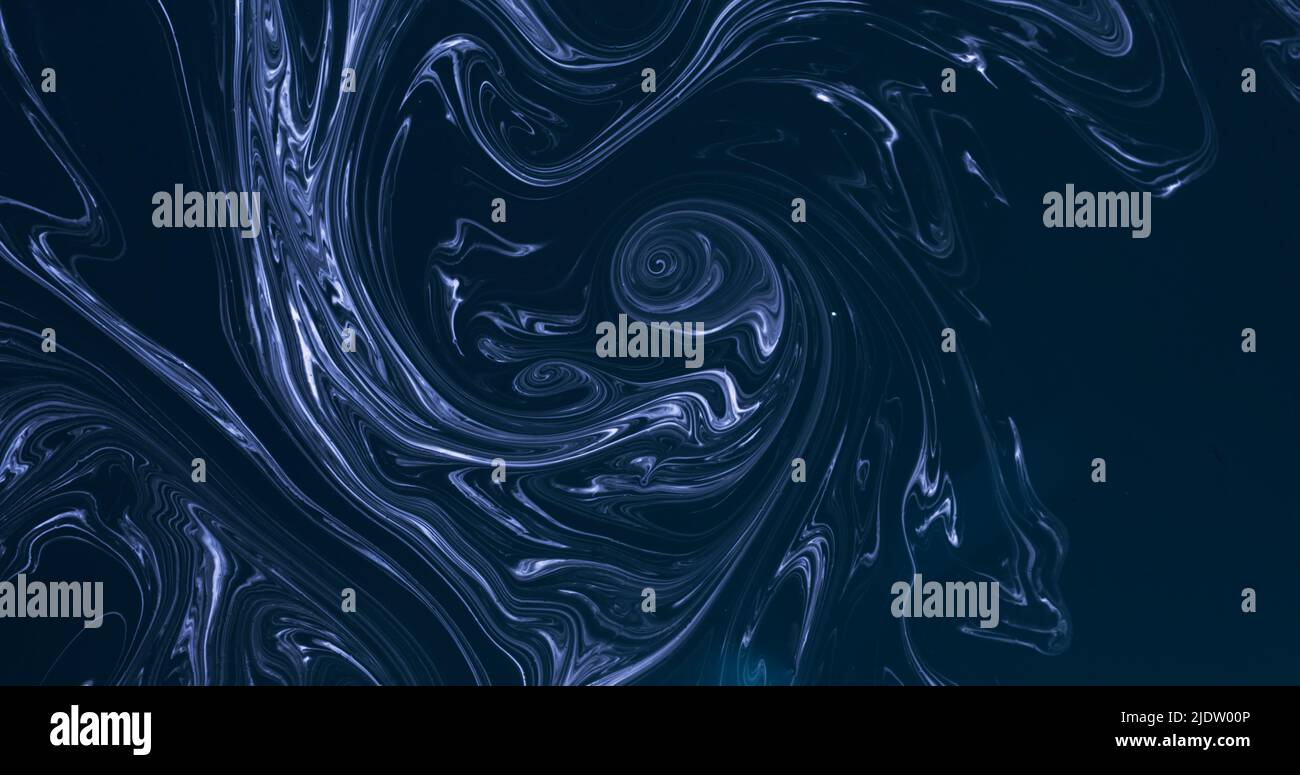 Farbe Wasser wirbeln Marmor Textur dunkelblau Flüssigkeit Stockfoto