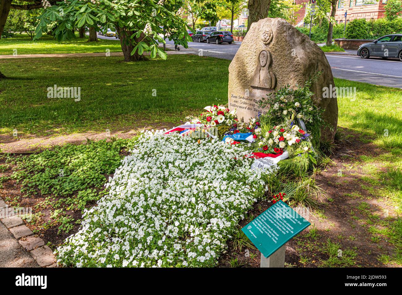 Eine Sinti- und Roma-Gedenkstätte aus dem Jahr 1997 zu Ehren von 334 Zigeunern aus Schleswig-Holstein, die in Konzentrationslager deportiert wurden. Kiel Stockfoto