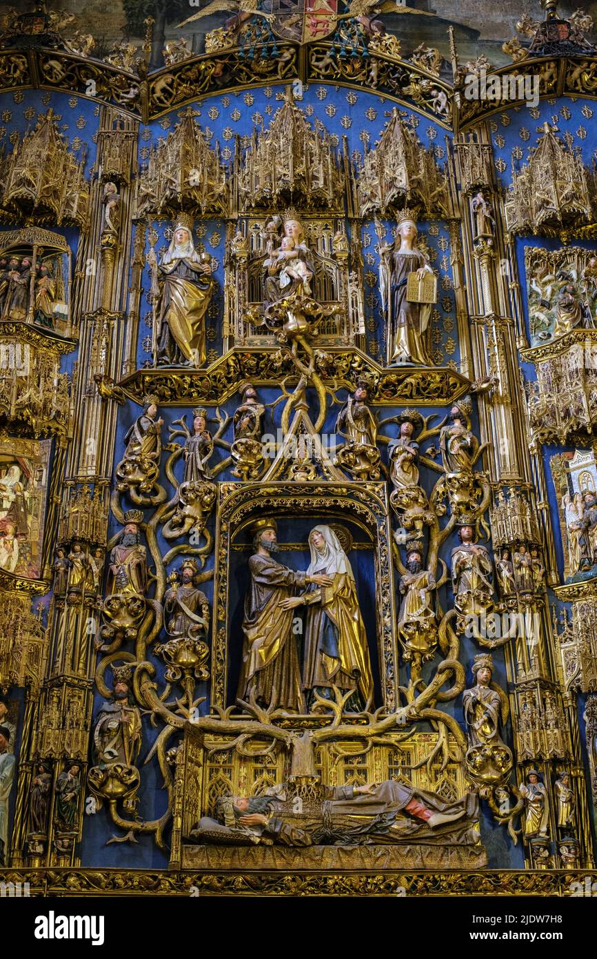 Spanien, Burgos. Kathedrale von Santa Maria. Einzelheiten im Altarbild (Retablo) in der Kapelle von Santa Ana, auch als Kapelle der Empfängnis bekannt. Stockfoto