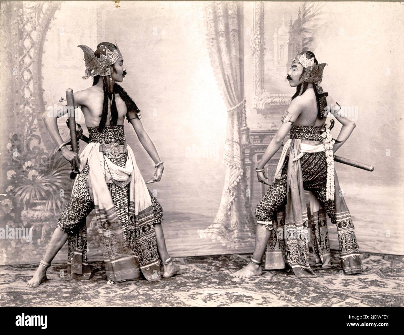 Javaanse hofdansers (Soera Karta), L. King Ming, c. 1860 - c. 1915 Stockfoto