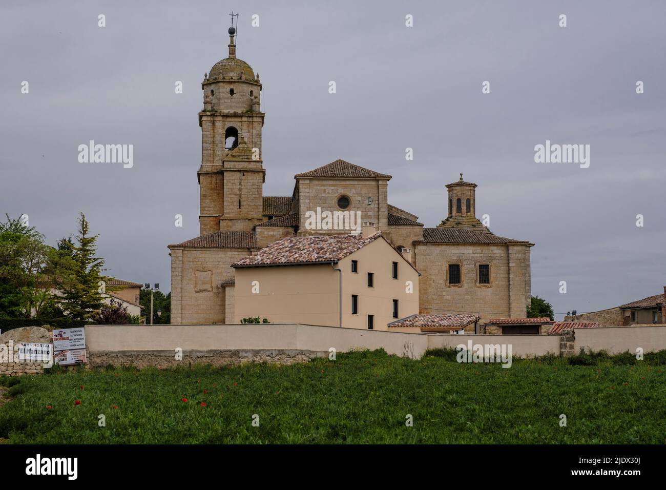 Spanien, Castrojeriz. Kirche Santa María del Manzano. Stockfoto