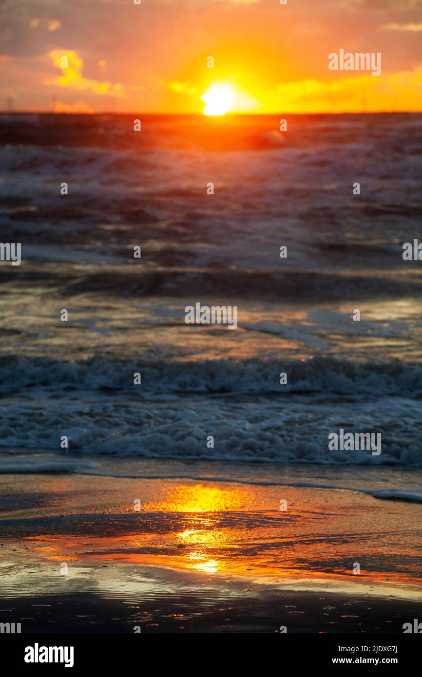 Nordseestrand bei Sonnenuntergang Stockfoto