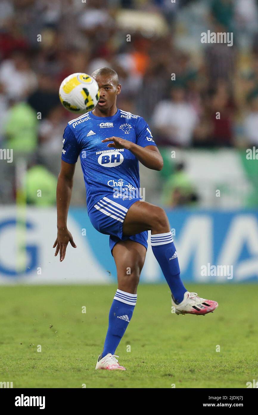 Rio De Janeiro, Brasilien. 23.. Juni 2022. : Pedrao do Cruzeiro, während des Spiels zwischen Fluminense und Cruzeiro, für die Runde von 16 der Copa do Brasil 2022, im Estadio do Maracana, an diesem Donnerstag 23. (Daniel Castelo Branco) Quelle: SPP Sport Press Foto. /Alamy Live News Stockfoto