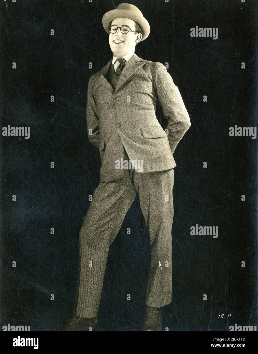 Ein Porträt des amerikanischen Stummfilmstars Harold Lloyd aus dem Jahr 1922 Stockfoto