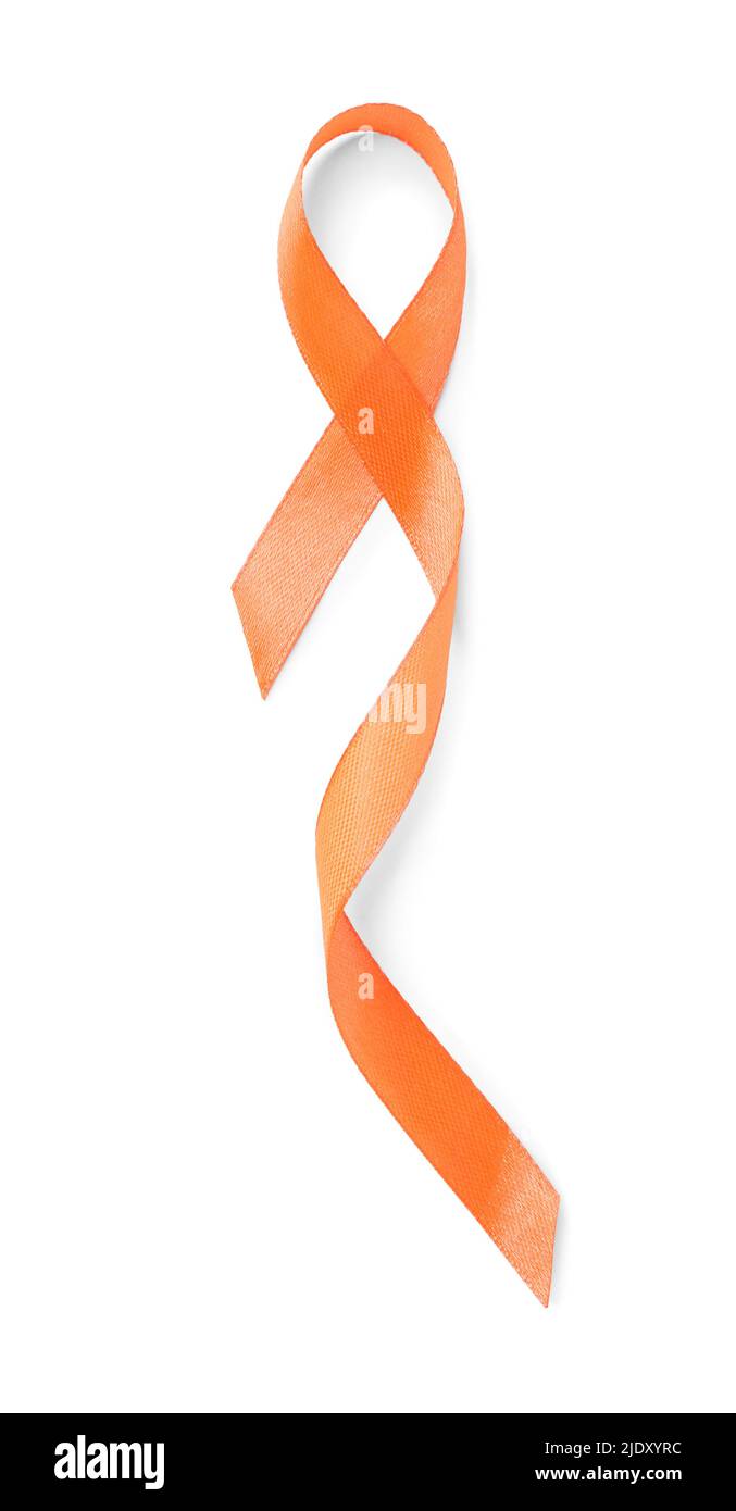 Orangefarbenes Band auf weißem Hintergrund. Nierenkrebskonzept Stockfoto