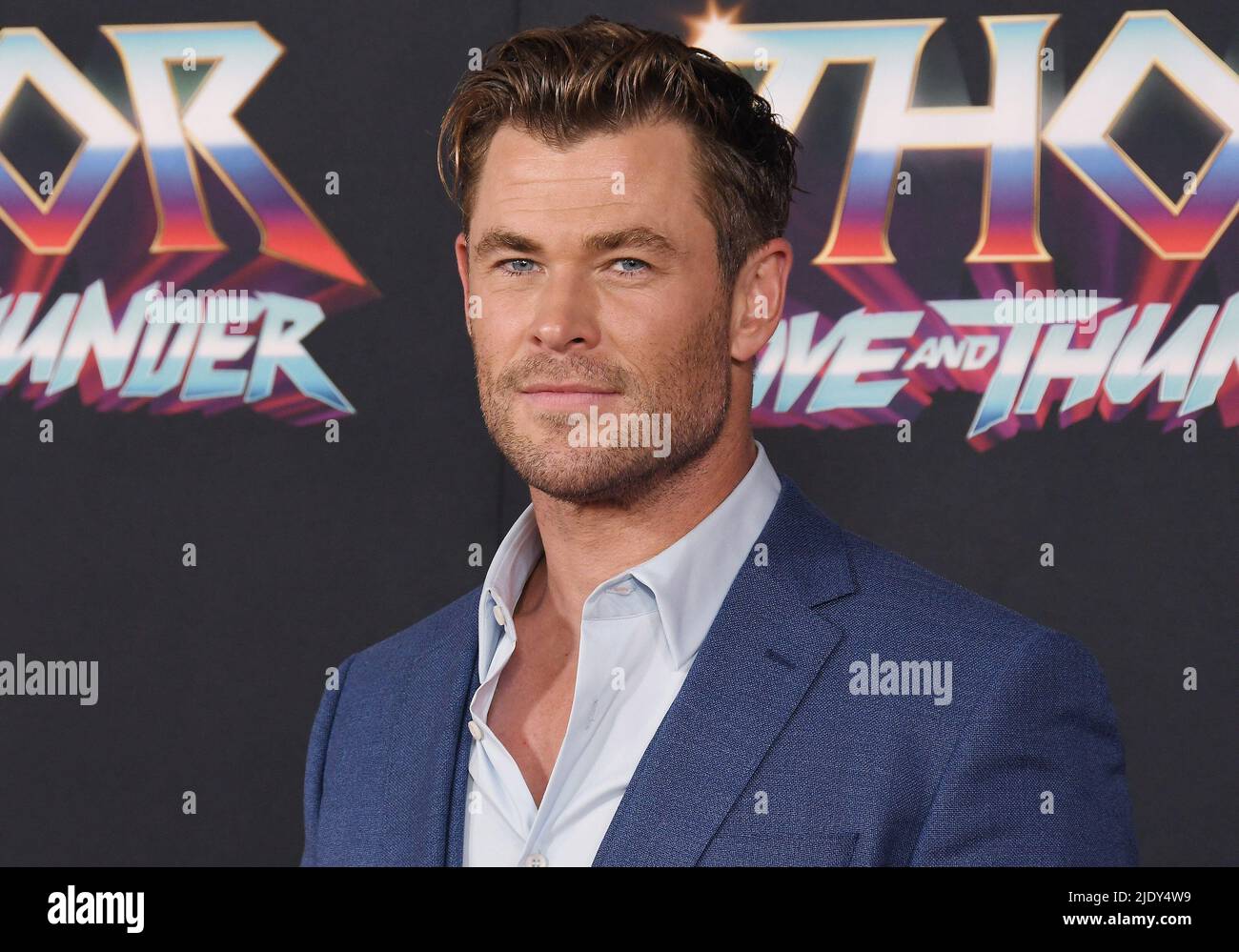 California, US, 23/06/2022, Chris Hemsworth kommt in THOR: LOVE AND THUNDER von Marvel Studios an, die Weltpremiere, die am Donnerstag, den 23. Juni 2022, im El Capitan Theatre stattfand. (Foto von Sthanlee B. Mirador/Sipa USA) Stockfoto